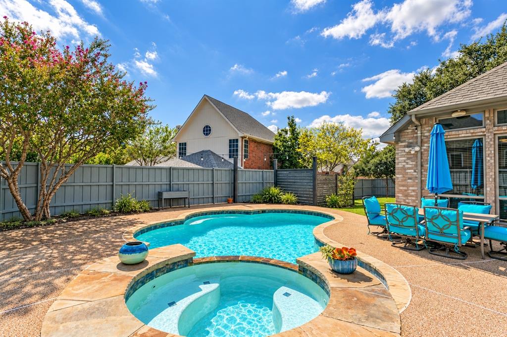 2990 Hillingdon Drive