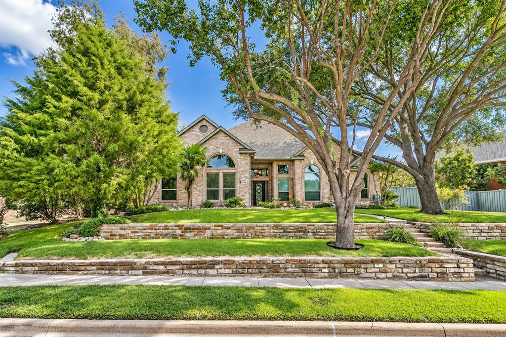 2990 Hillingdon Drive