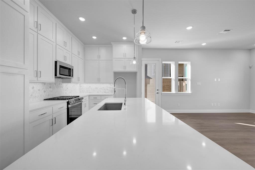 Painted Tree-Woodland West - Residential