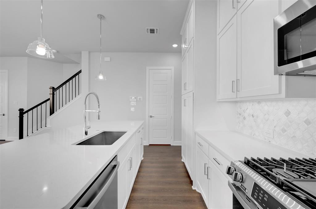 Painted Tree-Woodland West - Residential