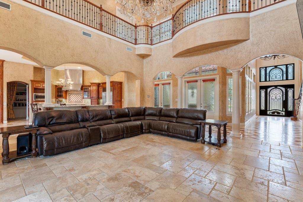 Country Club Estates III - Residential