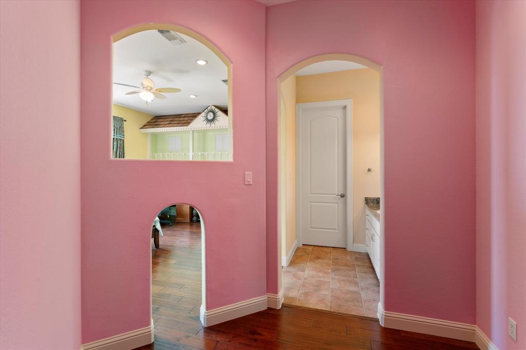 Country Club Estates III - Residential