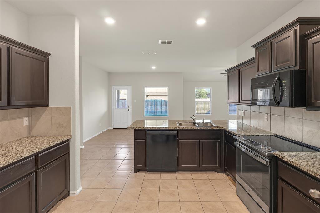 Trinity Oaks - Residential Lease