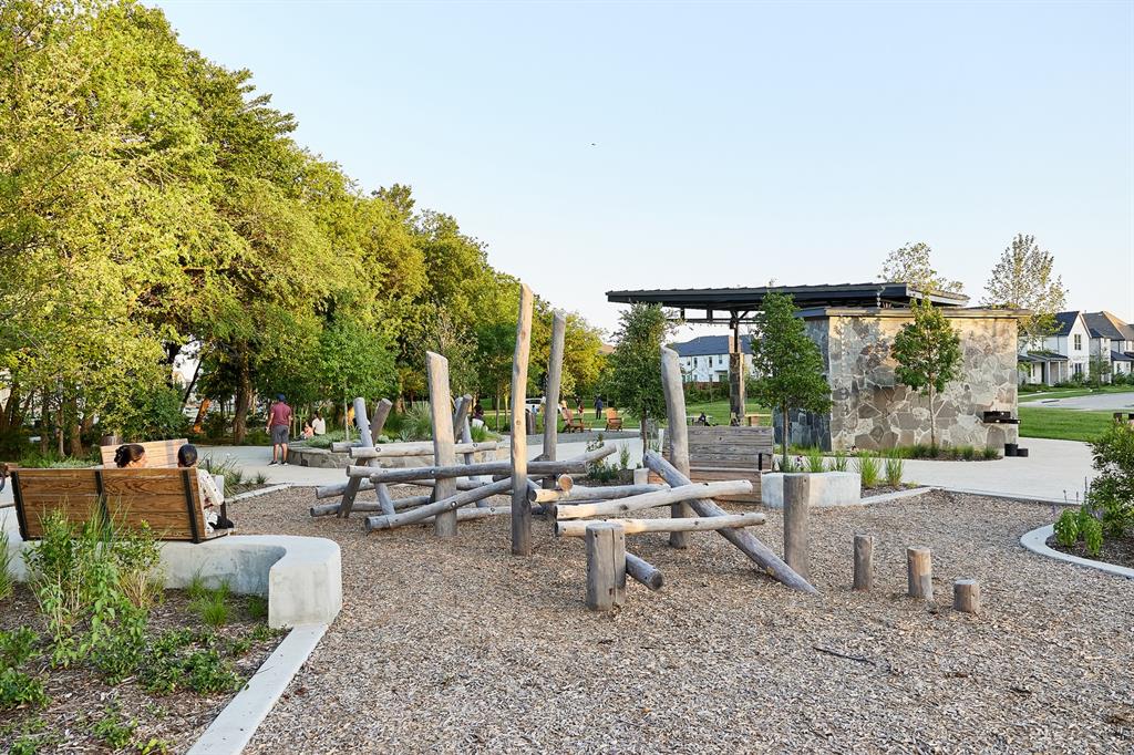 9251 Cardinal Flower Street