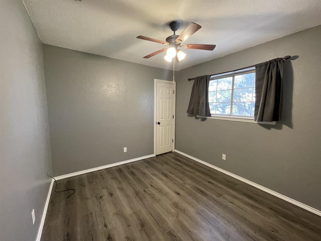 River Oaks #1 - Residential Lease