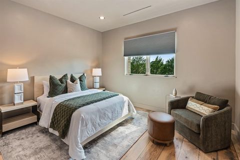 Tiny photo for 988 English Road, Rockwall, TX 75032 (MLS # 21065424)