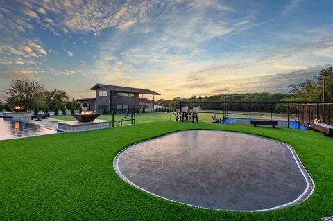 Tiny photo for 988 English Road, Rockwall, TX 75032 (MLS # 21065424)