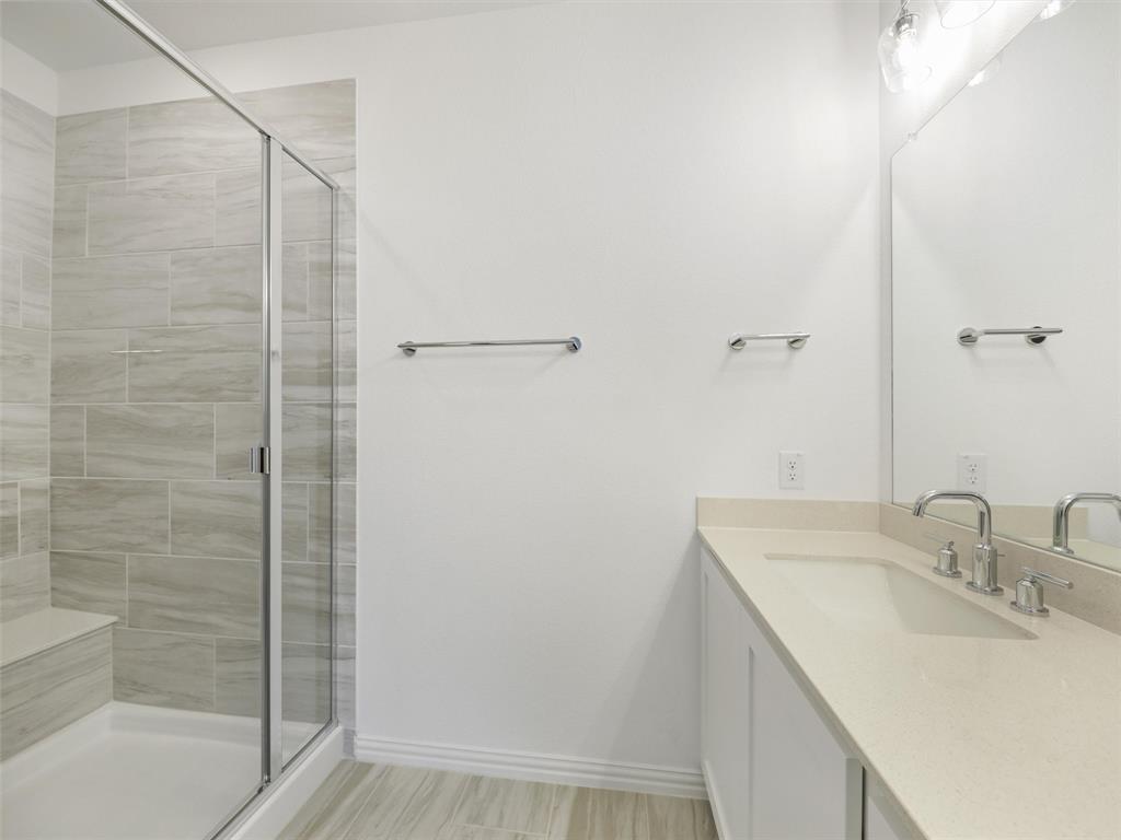 Lexington Estates Ph 1 - Residential Lease