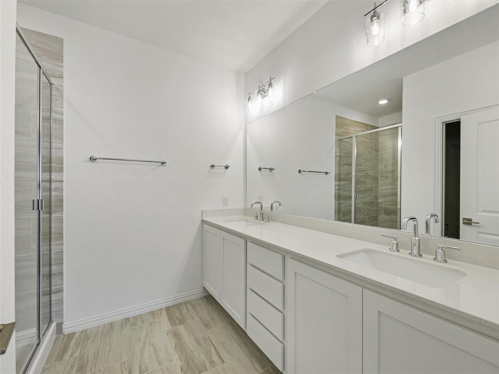 Lexington Estates Ph 1 - Residential Lease