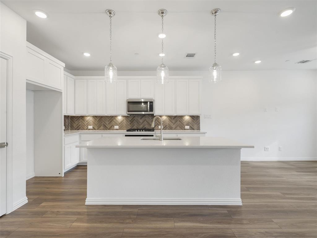 Lexington Estates Ph 1 - Residential Lease