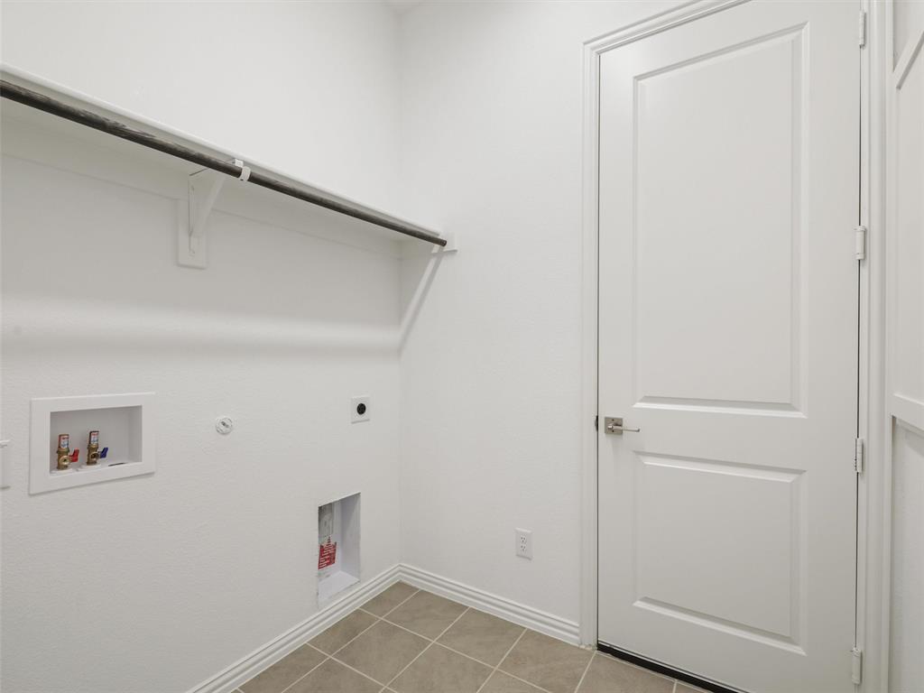 Lexington Estates Ph 1 - Residential Lease