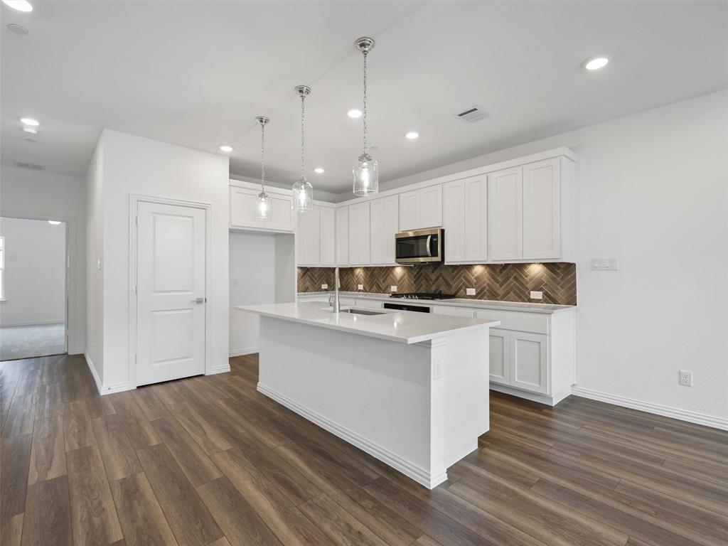 Lexington Estates Ph 1 - Residential Lease