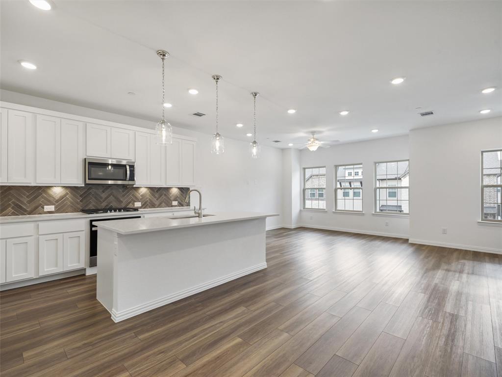 Lexington Estates Ph 1 - Residential Lease