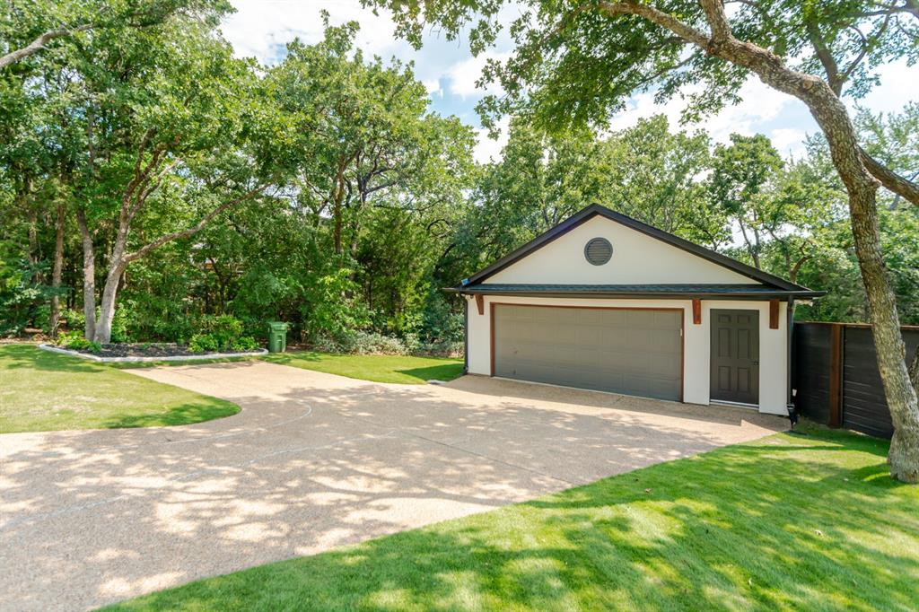 2856 Peninsula Drive