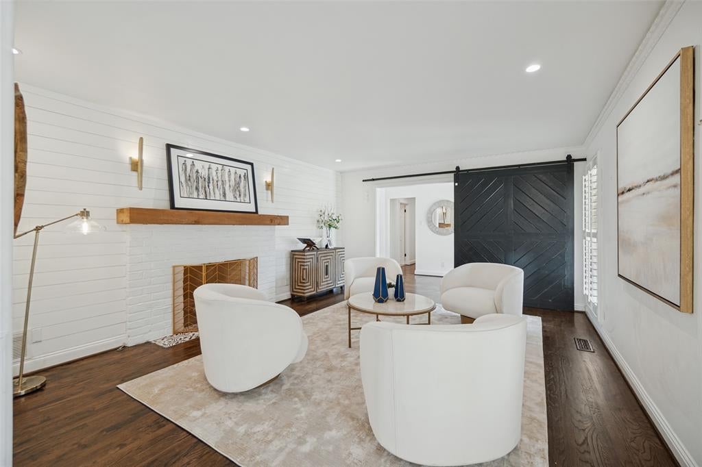 6609 Ridgeview Circle