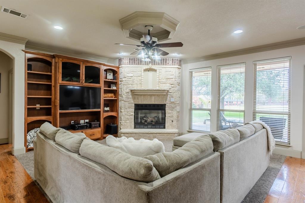 Lonesome Dove Estates - Residential