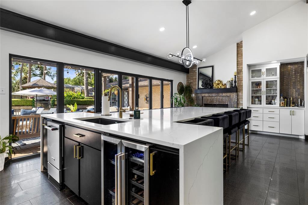 1300 Montclair Street