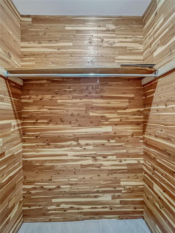 Crest Meadow Estates - Residential Lease