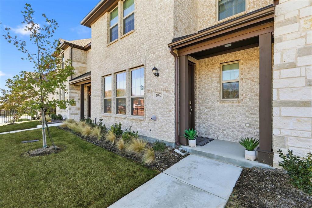 Bursey Road Twnhms - Residential