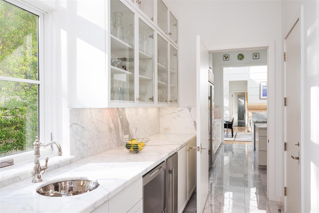 PRESTON TERRACE UNREC - Residential