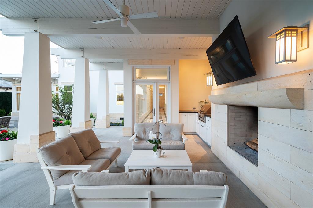 PRESTON TERRACE UNREC - Residential