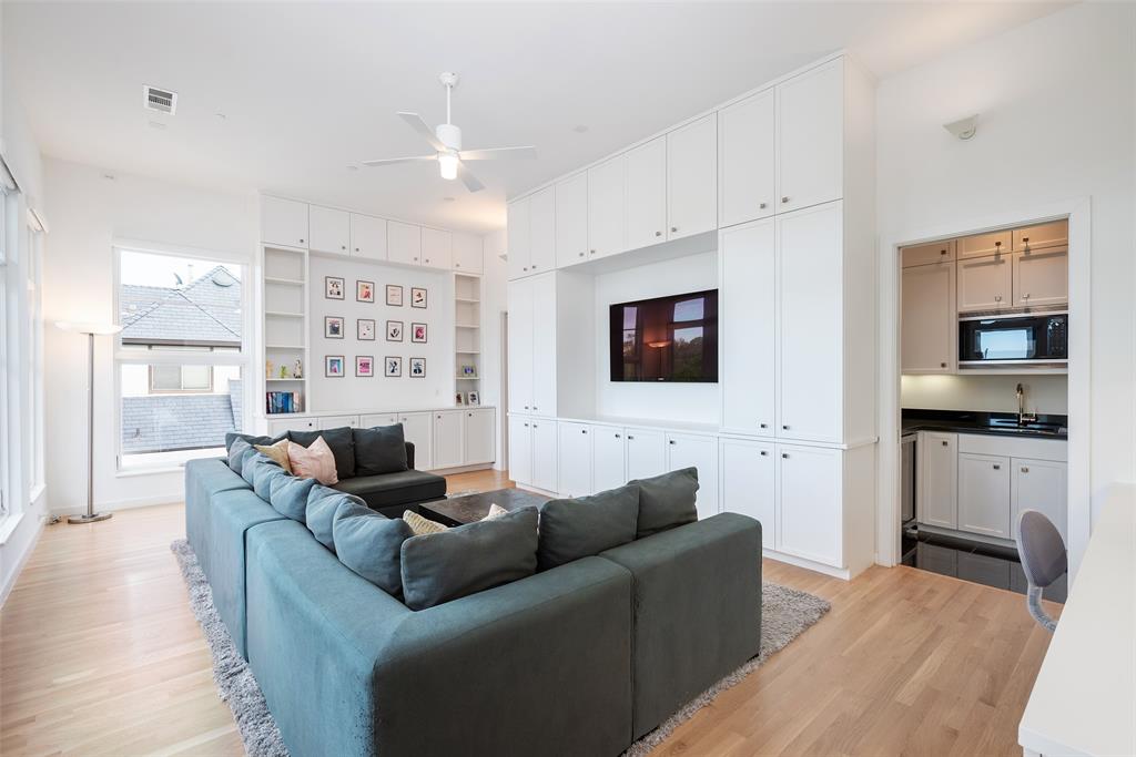 PRESTON TERRACE UNREC - Residential