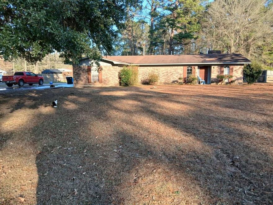 Spacious 4-bedroom, 2-bath single-family home offering approximately 2,100 square feet of living space, conveniently located in Springhill, LA. The interior has been recently remodeled and features ceramic tile flooring throughout, providing a modern look and easy maintenance. The open and functional layout offers generous room sizes, making it ideal for buyers seeking extra space. Situated on a quiet street with convenient access to local schools, shopping, and amenities. A great opportunity to own a move-in-ready home with recent updates.