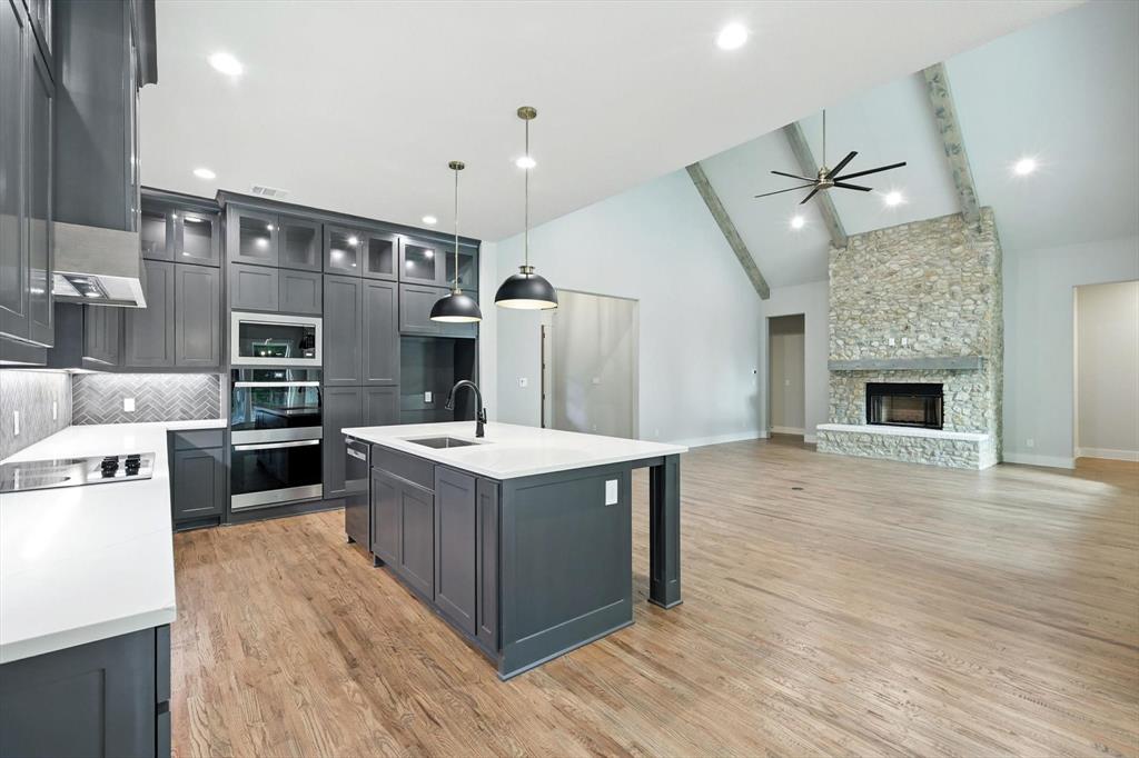 Cross Fence Oak Vista - Residential