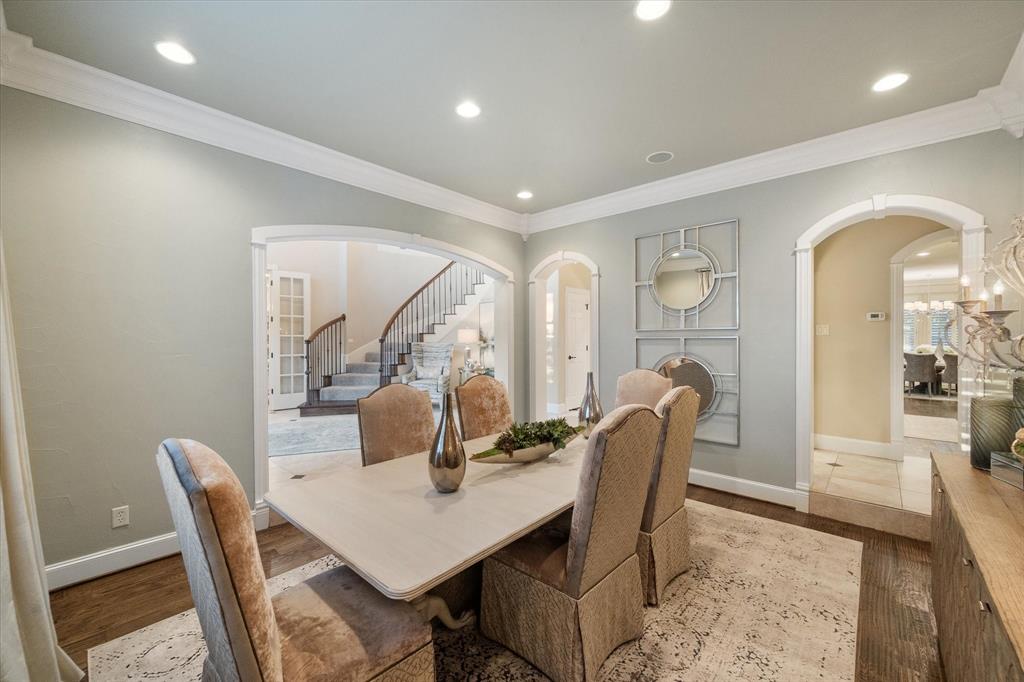 2325 Panorama Court
