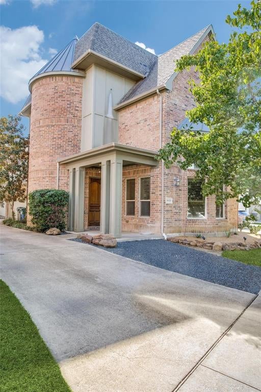 Photo 1 of 17 — 5020 Mission Avenue, Dallas, TX 75206
