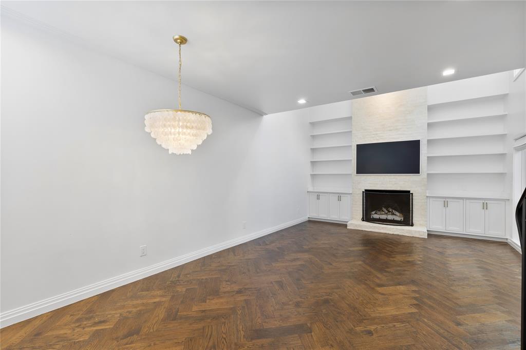 Compound Condo - Residential Lease