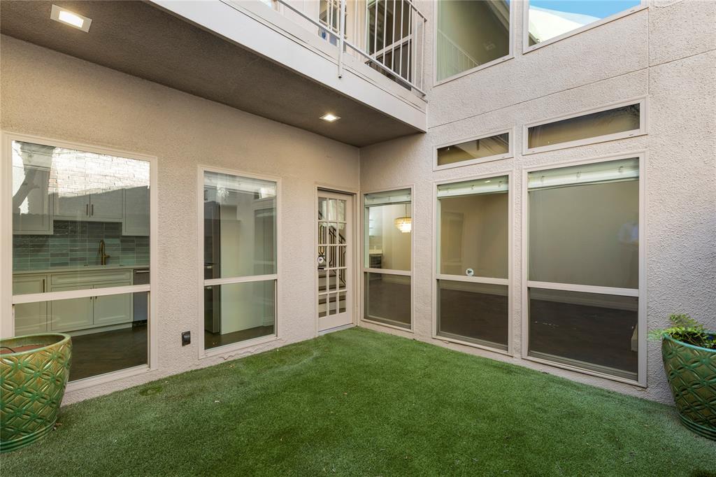 Compound Condo - Residential Lease