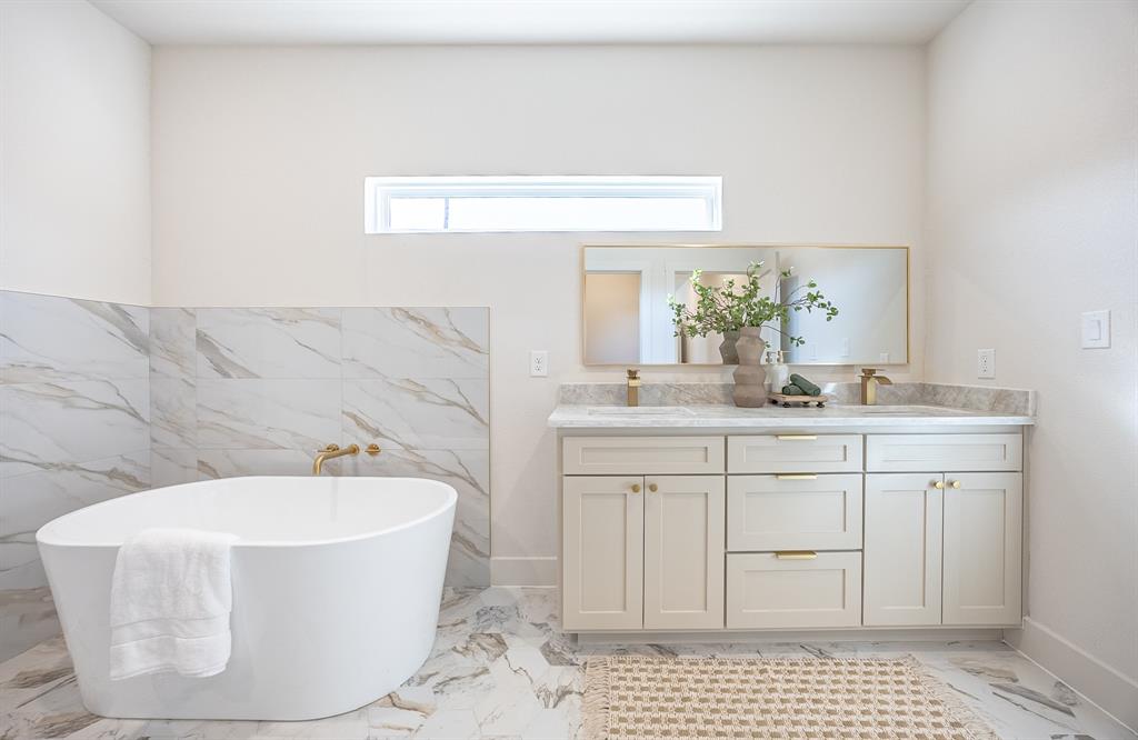 Hyde Park Add - Residential