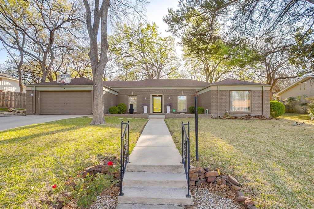 Broad Acres - Residential