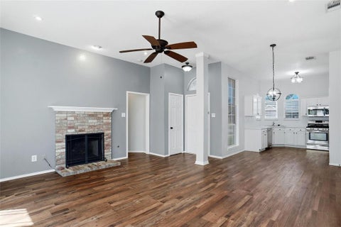 Tiny photo for 910 York Street, Forney, TX 75126 (MLS # 21393332)