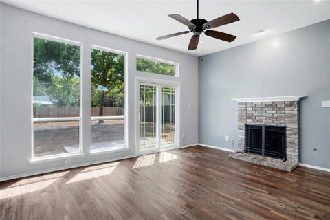 Tiny photo for 910 York Street, Forney, TX 75126 (MLS # 21393332)