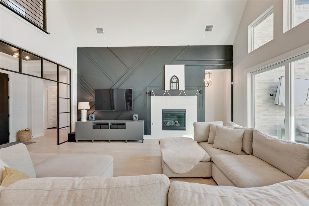 4113 Heatherton Drive