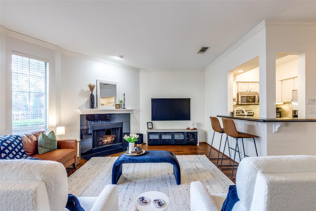 3208 Cole Avenue 1110