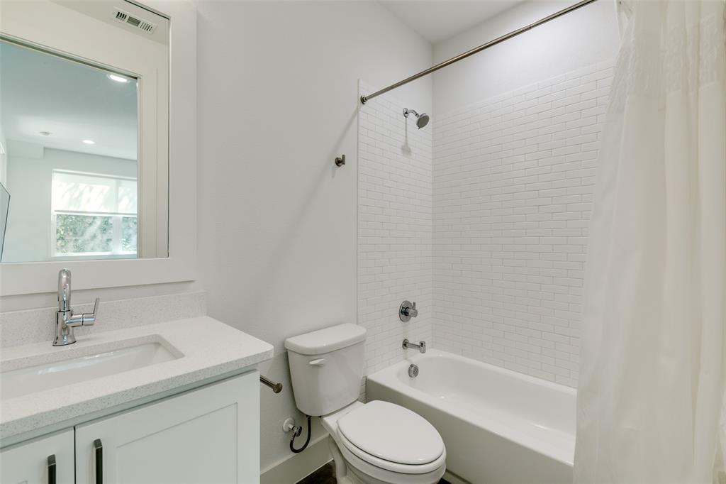 Lucas Raleigh Street - Residential Lease