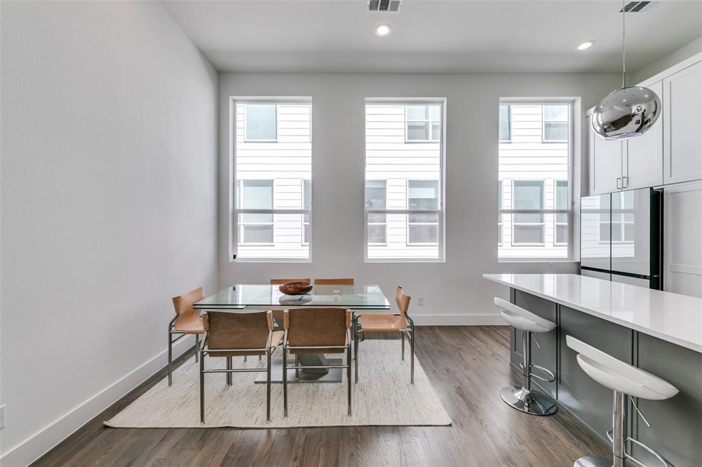 Lucas Raleigh Street - Residential Lease