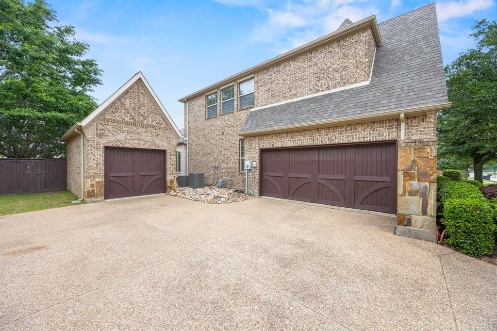 4303 Waterford Glen Drive