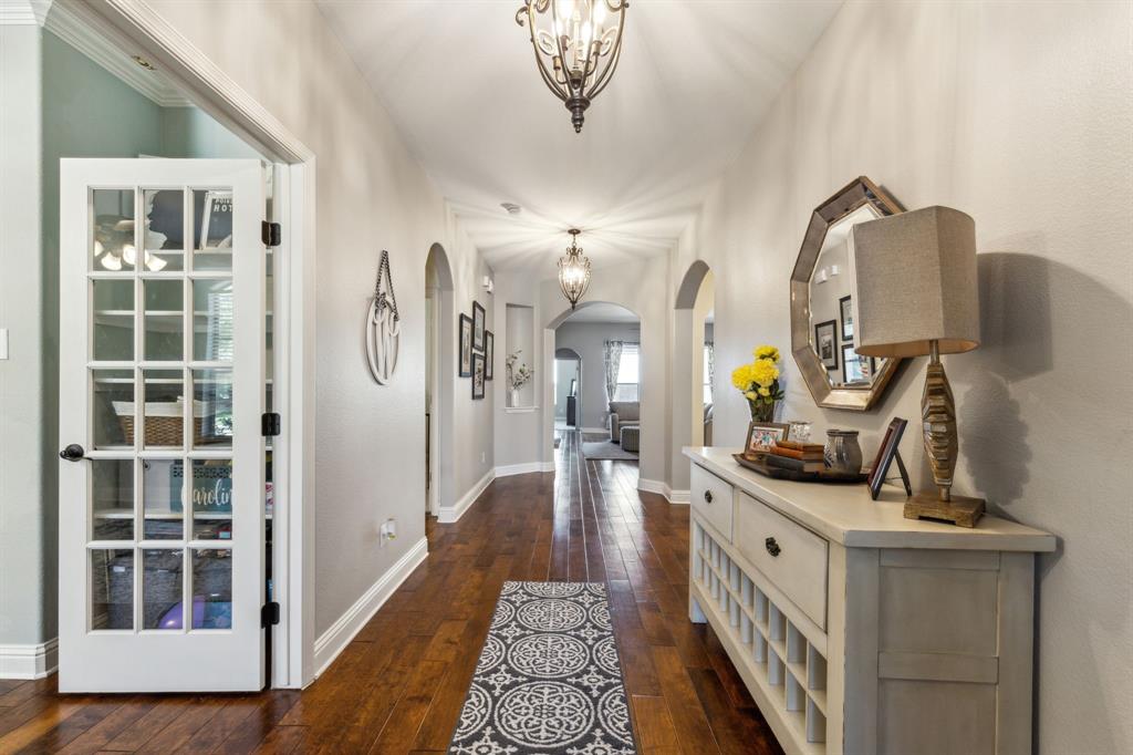 1250 Amistad Drive