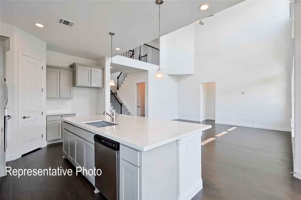 533 Carriage Drive