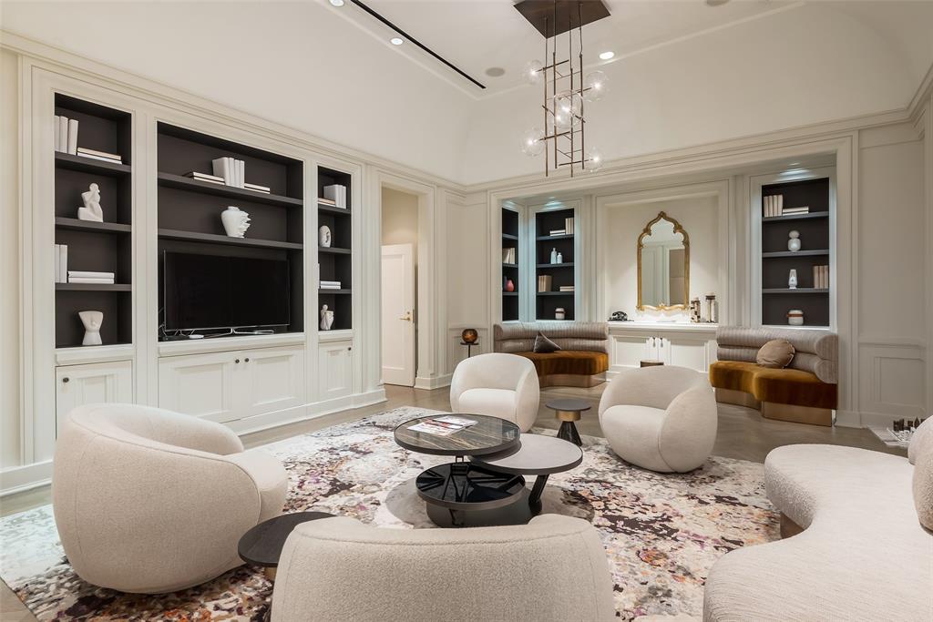 Tower & Regency Row Residence - Residential