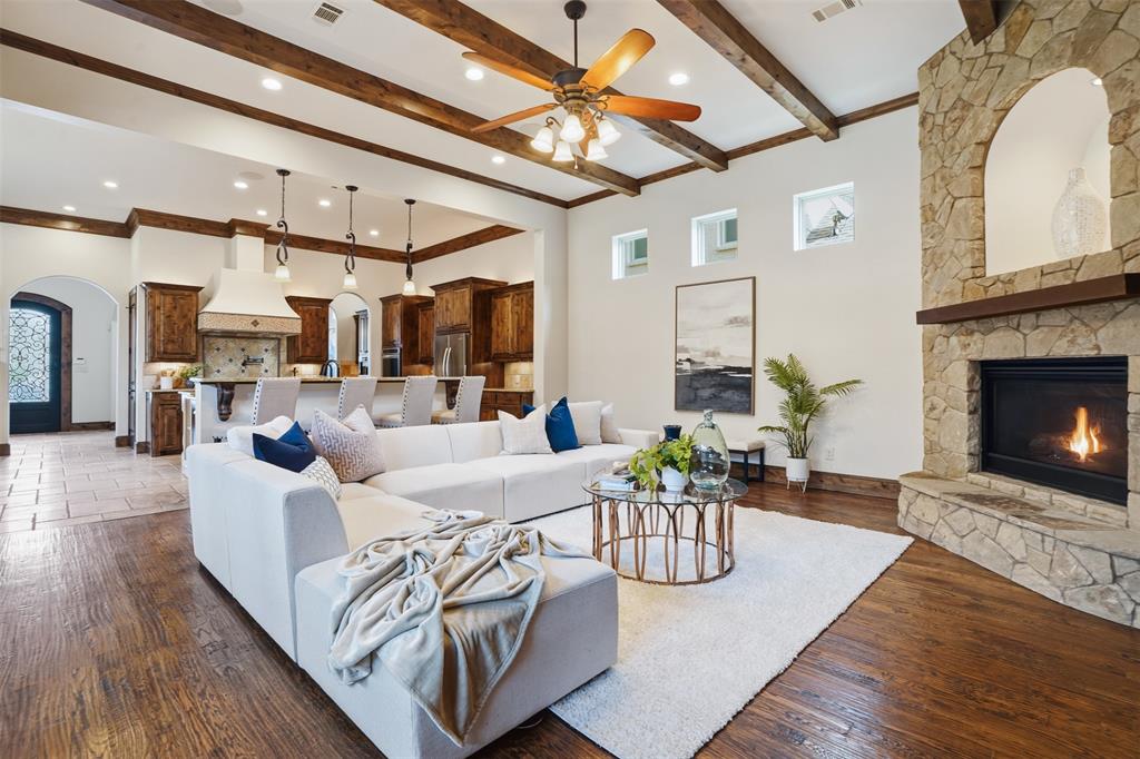 Country Club Heights - Residential Lease