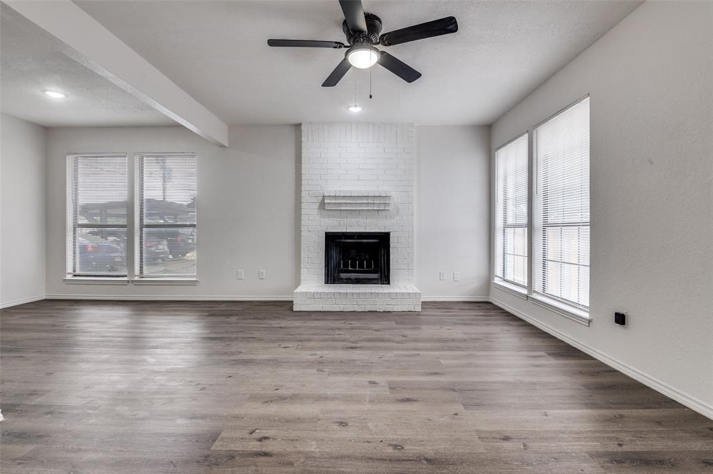 2166 E Arkansas Lane