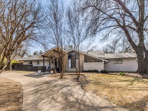 Tiny photo for 7326 Spring Valley Road, Dallas, TX 75254 (MLS # 21186377)