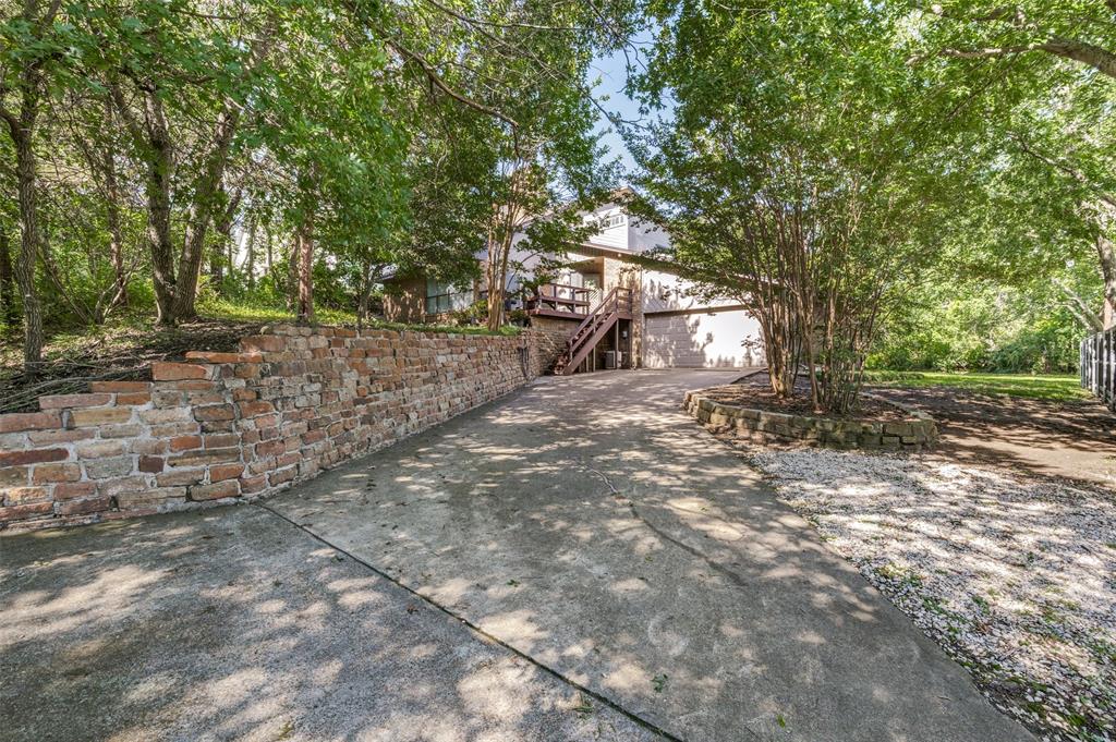 1015 Georgeland Drive