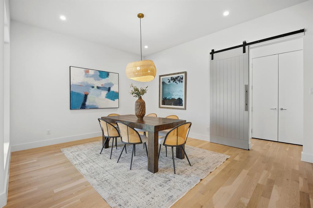 9750 Mixon Drive