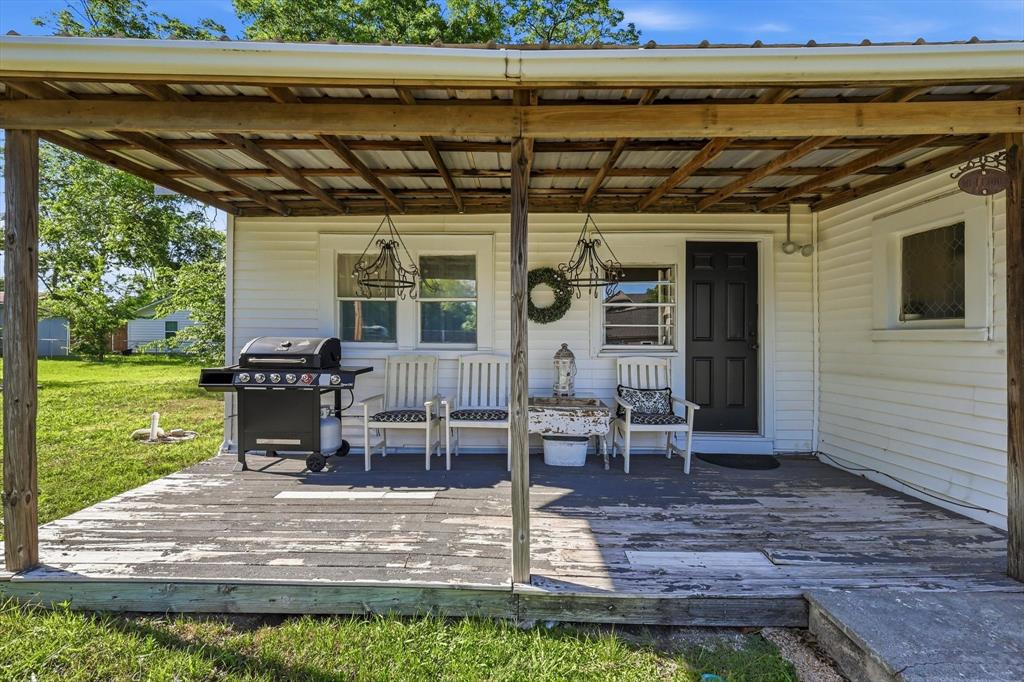 754 N Main Drive